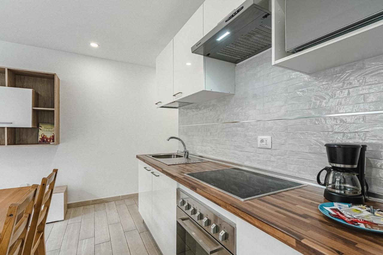 Apartamento De Lujo En Mare Verde 阿德耶 外观 照片